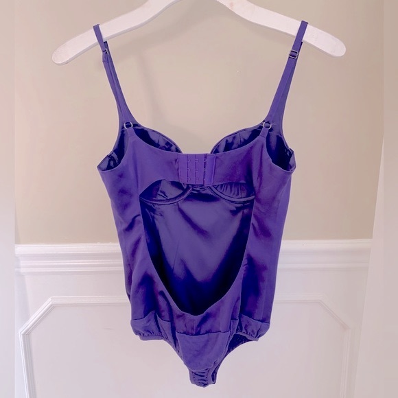 Guess by Marciano size 0 Taryn bodysuit - Picture 8 of 14